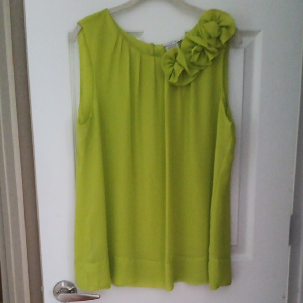 Lime Green Sleeveless Top with Floral Detail